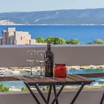 Skyline דירה אומיס