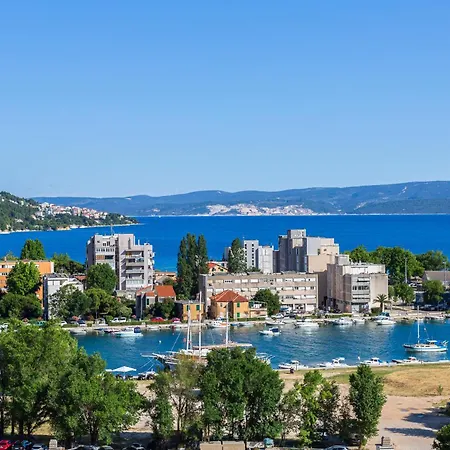 Skyline Daire Omiš
