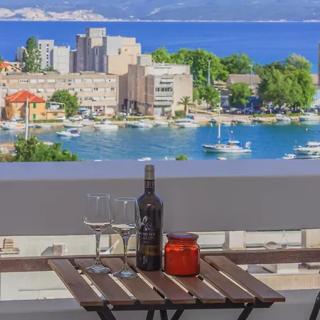 Skyline Omiš